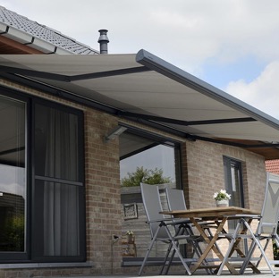 Carrousel B25 (5) copy.jpg